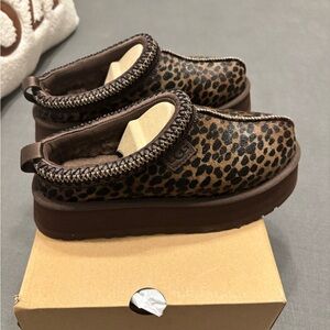 UGG Women’s Leopard Print platform slippers